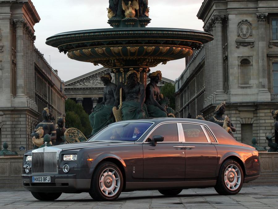  Rolls-Royce Phantom 2003 года  (фото 21 из 23)